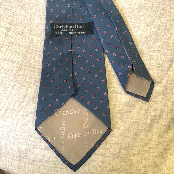 Vintage silk Christian Dior tie - Picture 2 of 5
